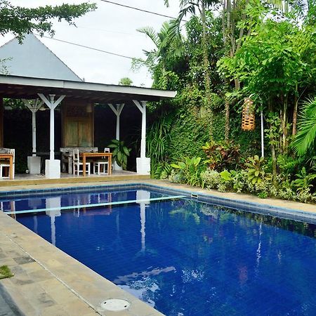 Desa Nyima Hotel Seminyak  Luaran gambar