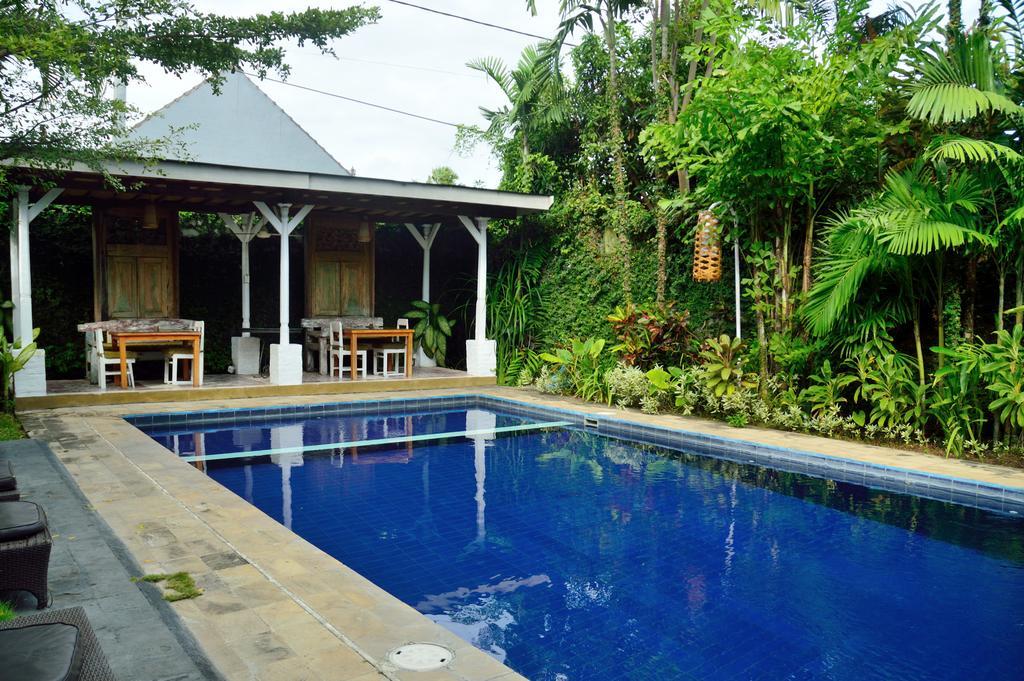 Desa Nyima Hotel Seminyak  Luaran gambar