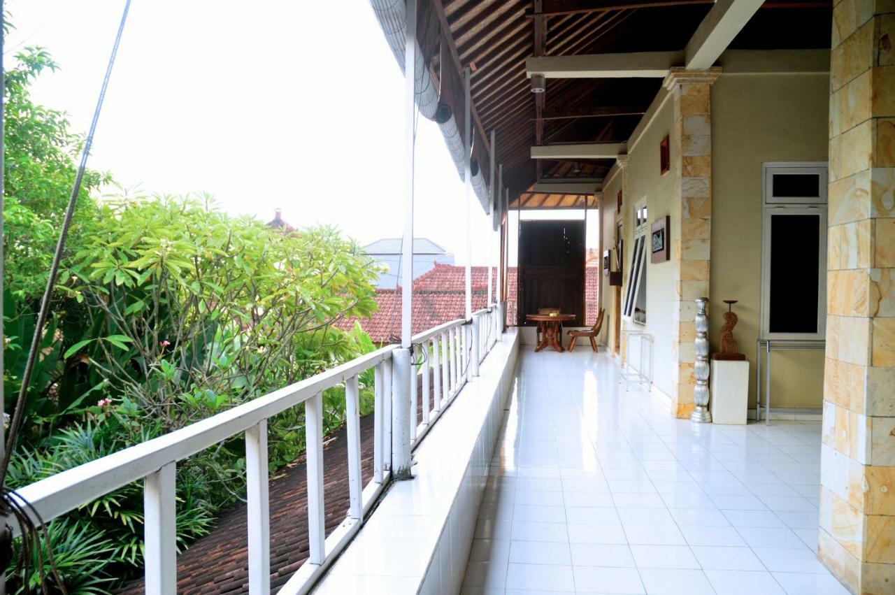 Desa Nyima Hotel Seminyak  Luaran gambar